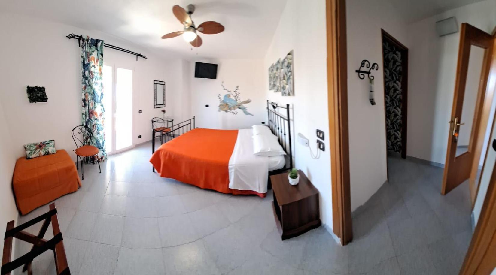 Sunrise Bed and Breakfast Lascari Rum bild